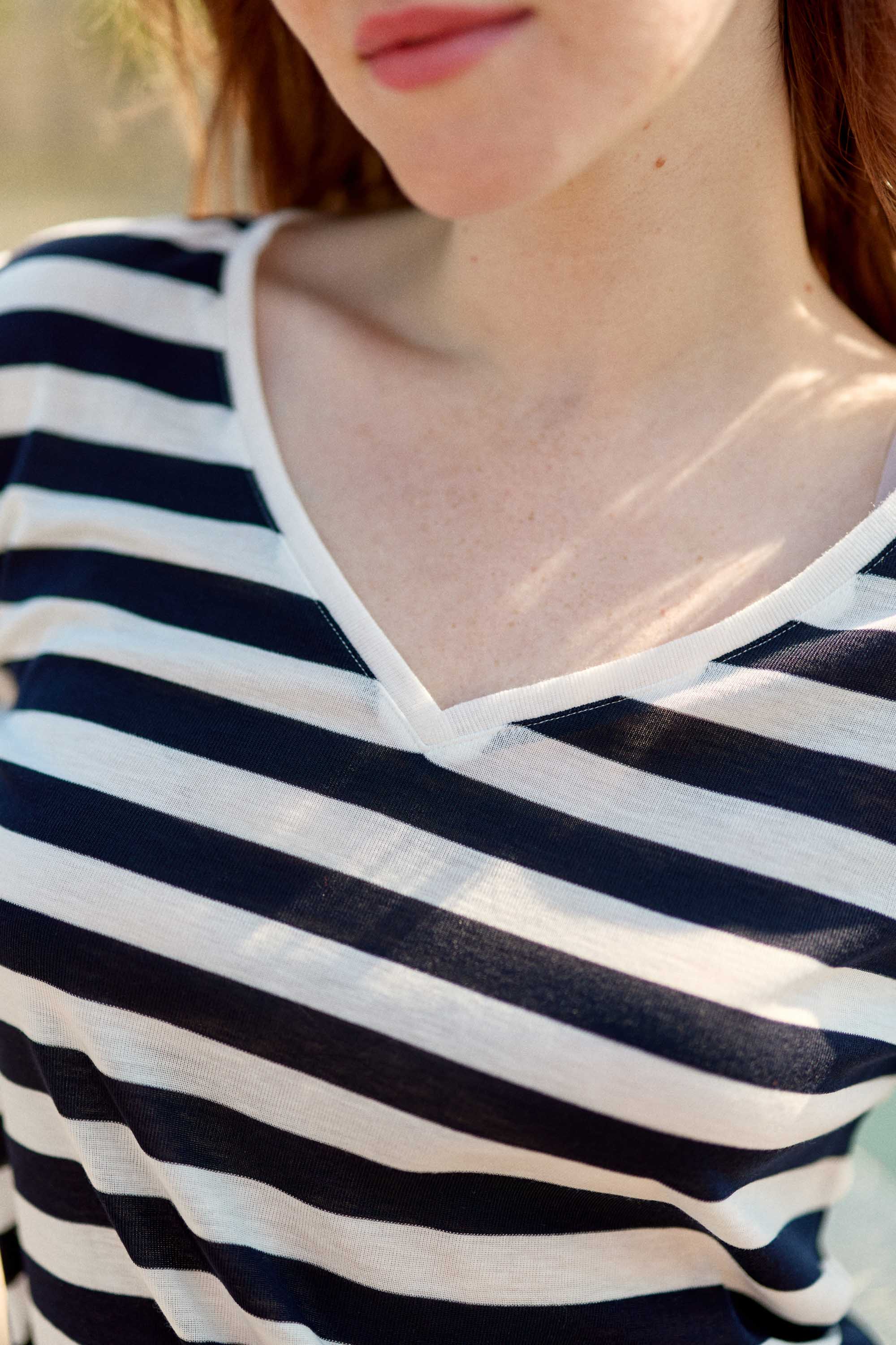Elvie - T-shirt