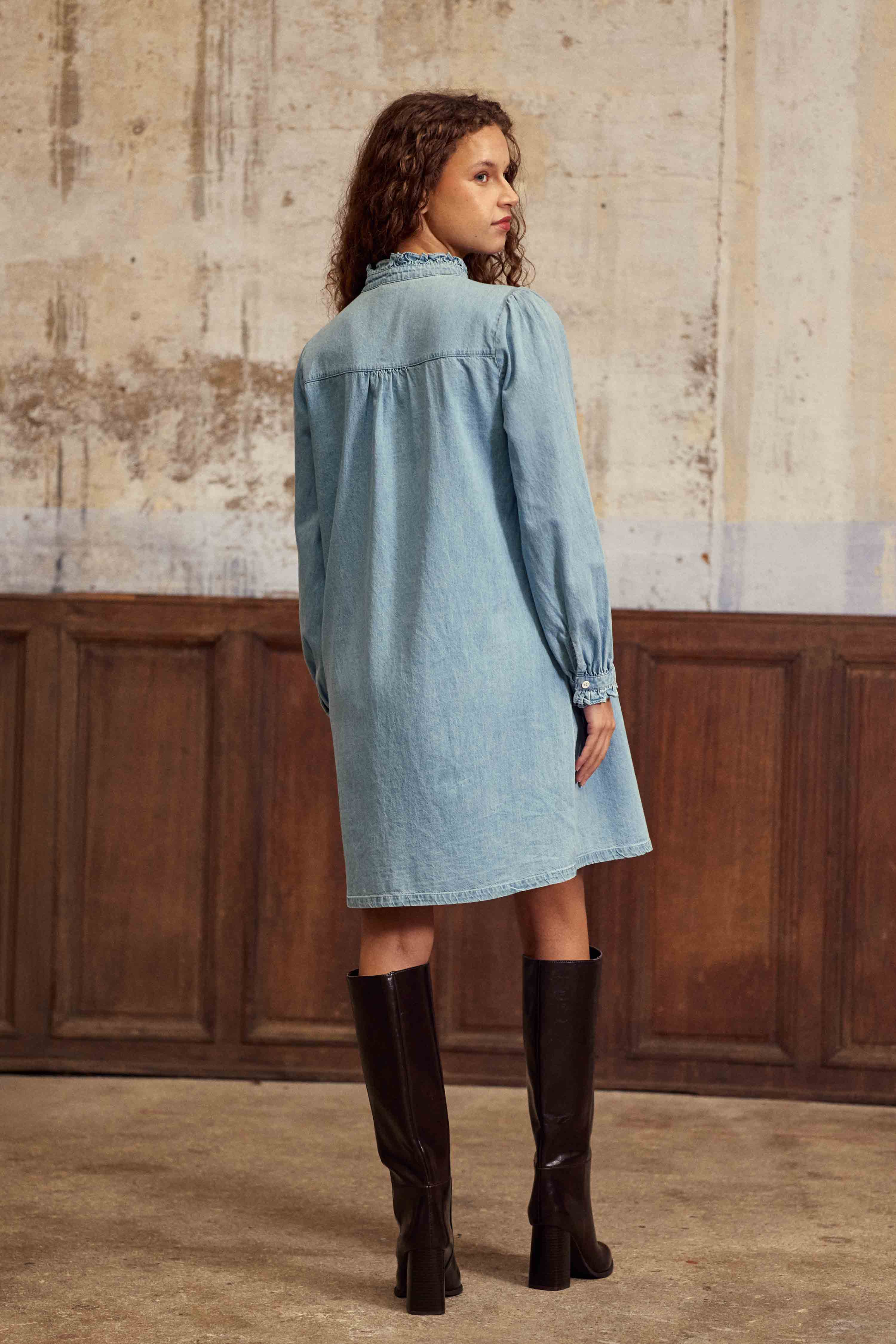Raity - Robe courte col officier