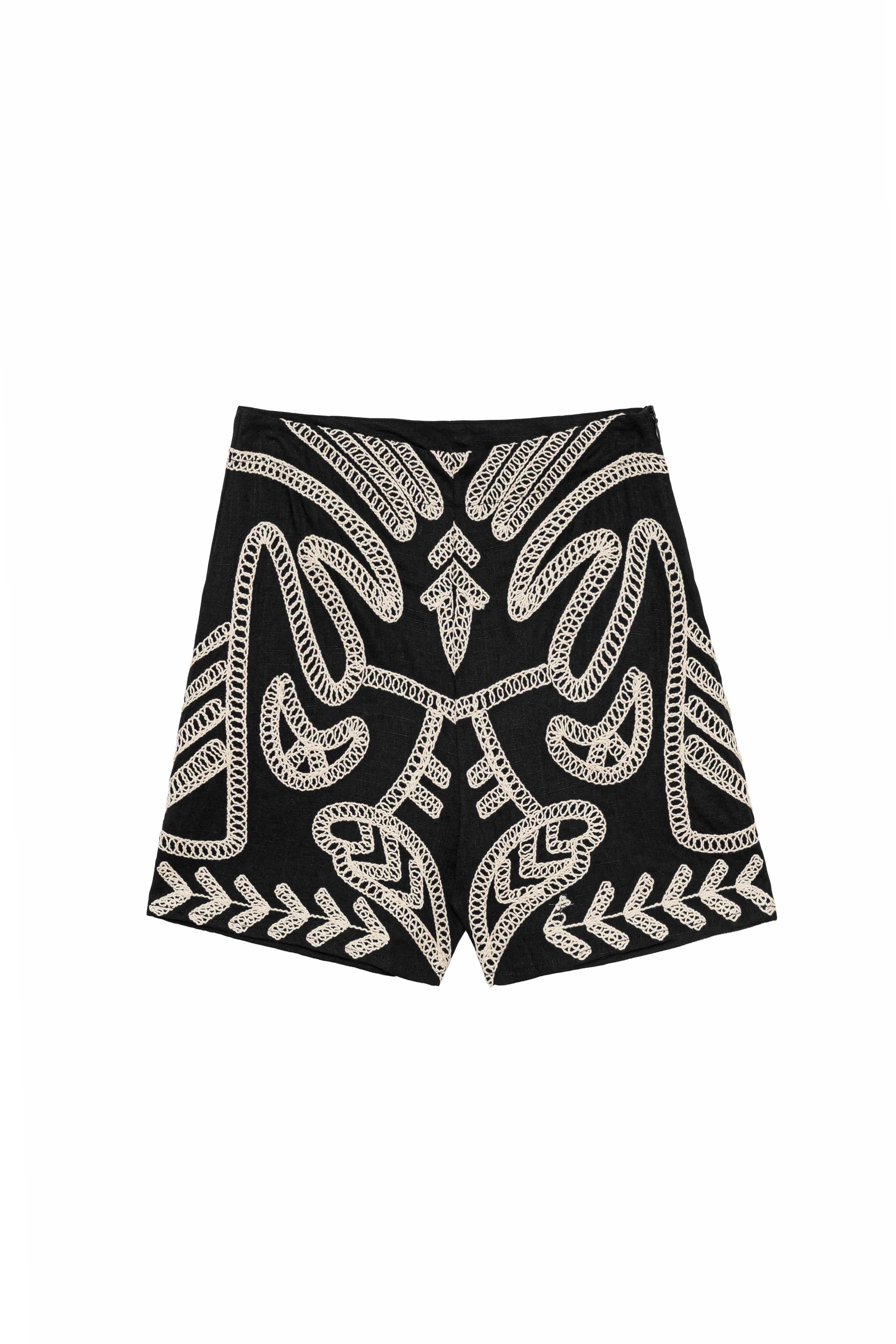 Shey - Short à broderies