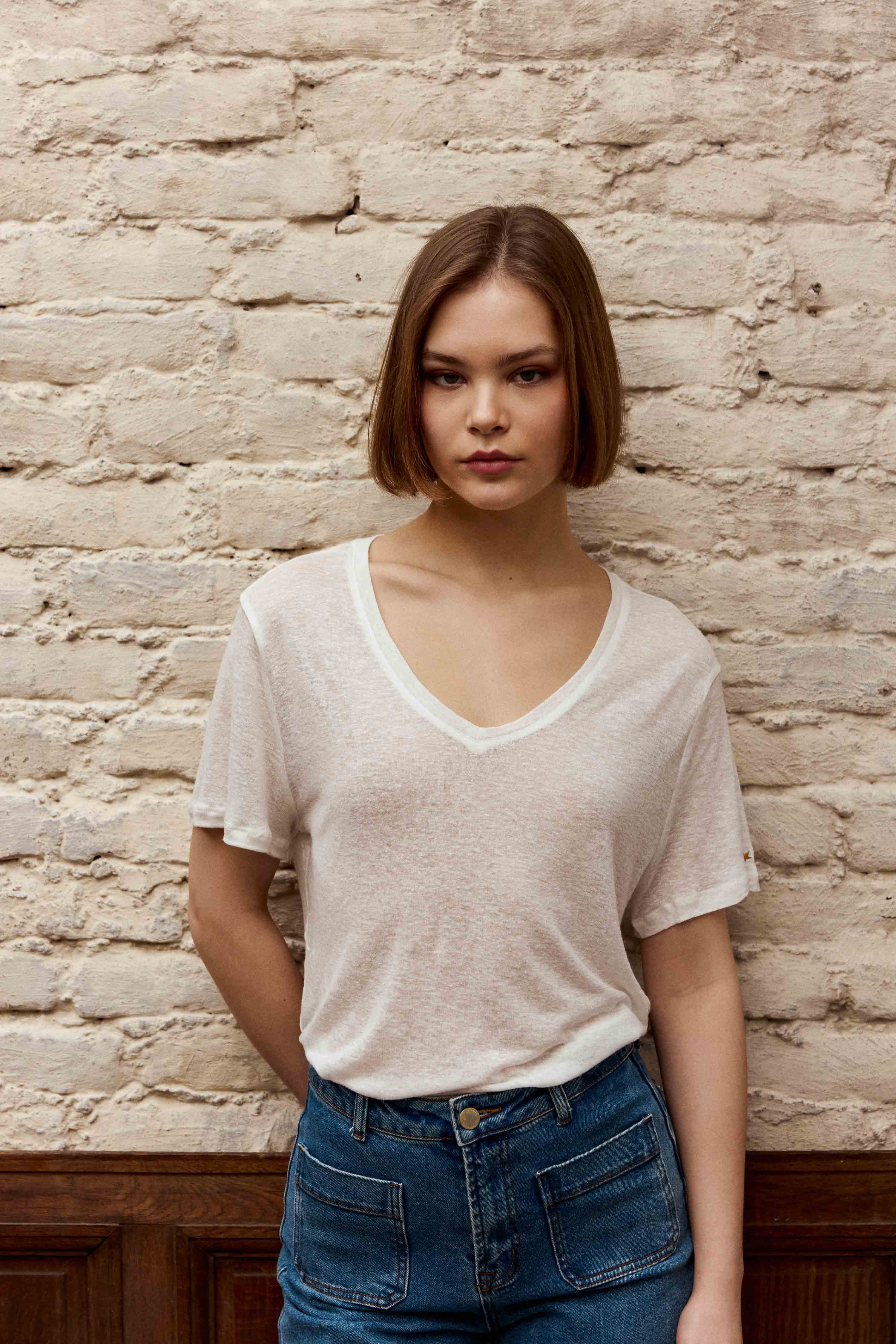 Thana - T-shirt