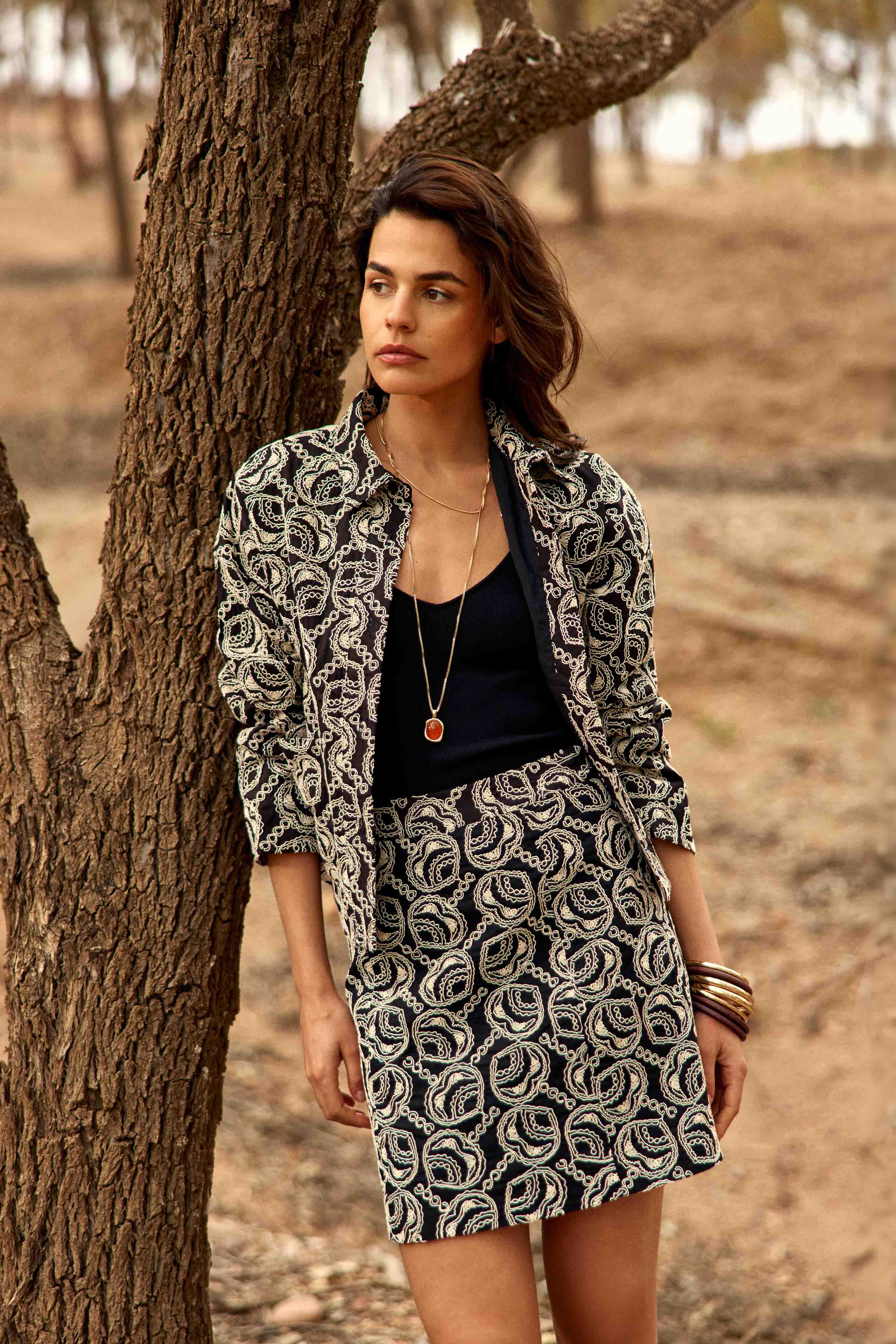 Virginie - Veste droite brodée